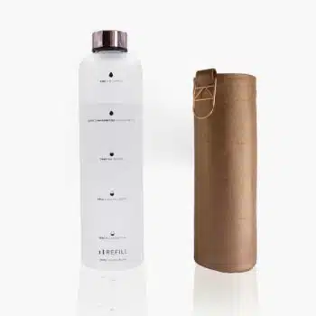Botella de vidrio con funda de piel