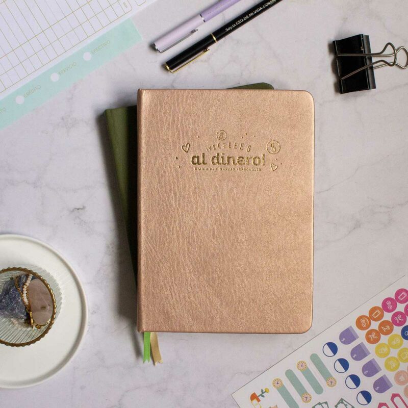 Diario de finanzas, color rosa