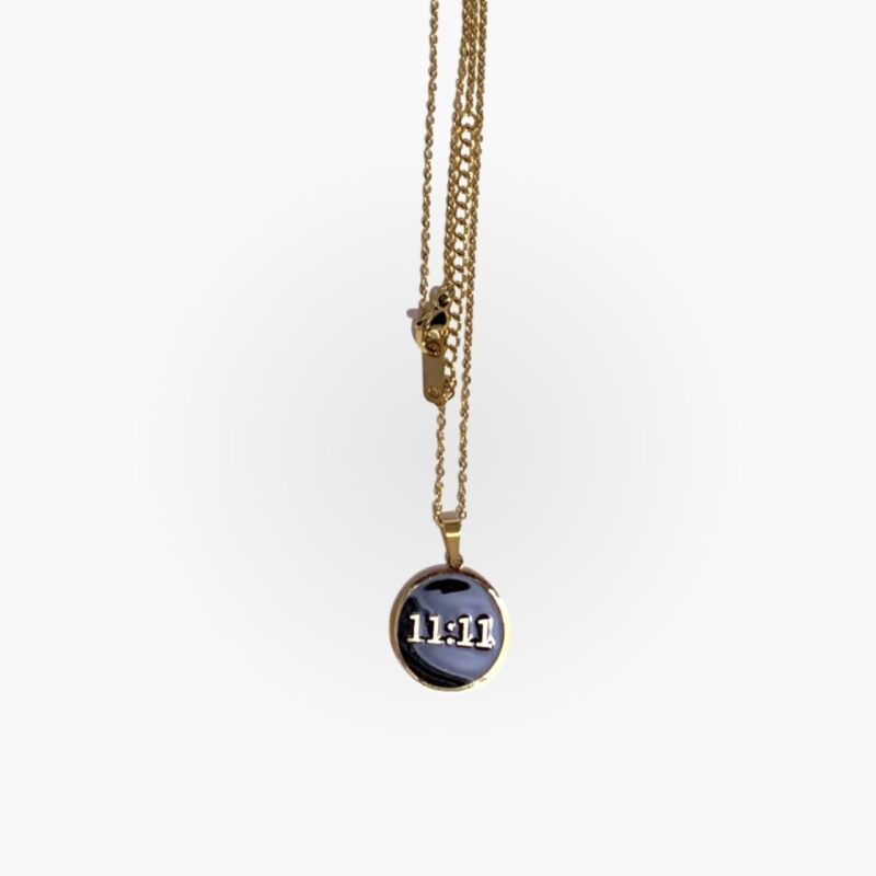 collar 11:11