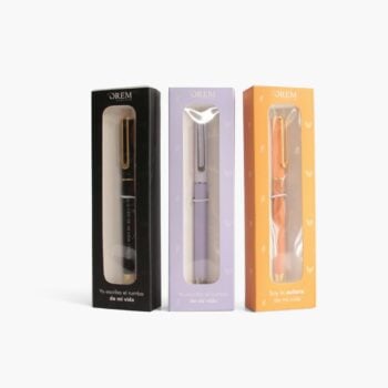 Plumas para mujer de colores: negro, morado y naranja