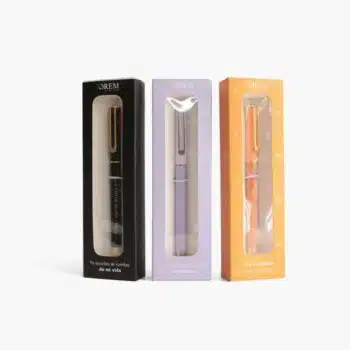 Plumas para mujer de colores: negro, morado y naranja