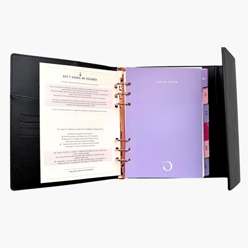 Agenda carpeta color negro 2026 con sección de carta compromiso