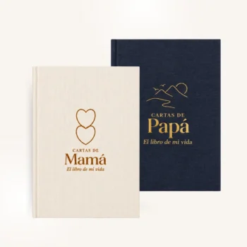 Set Cartas de Mamá y Cartas de Papá de OREM, dos diarios de recuerdos con portada en tela beige y azul marino y letras doradas